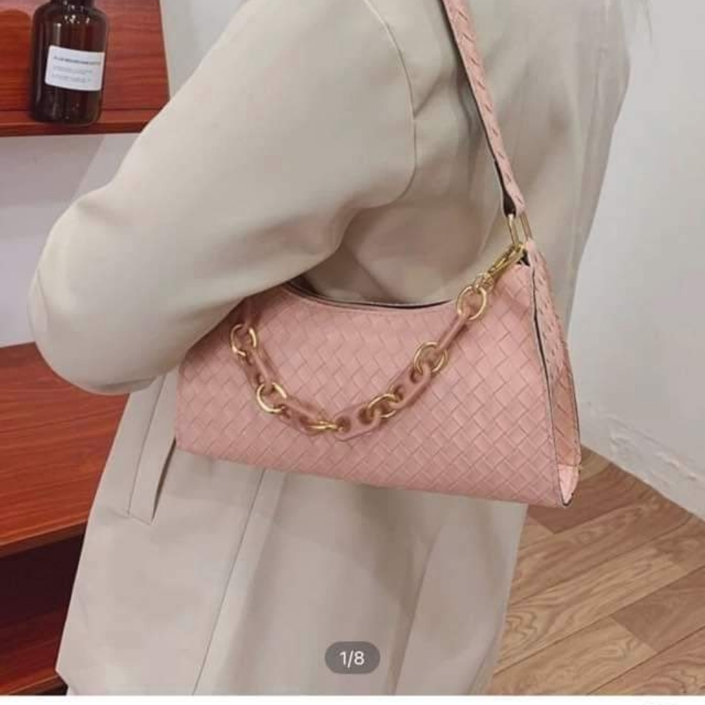Chain Detail Handbag